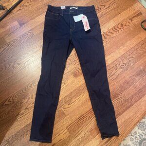 Size 30 NWT Levi's High Rise Skinny Jeans